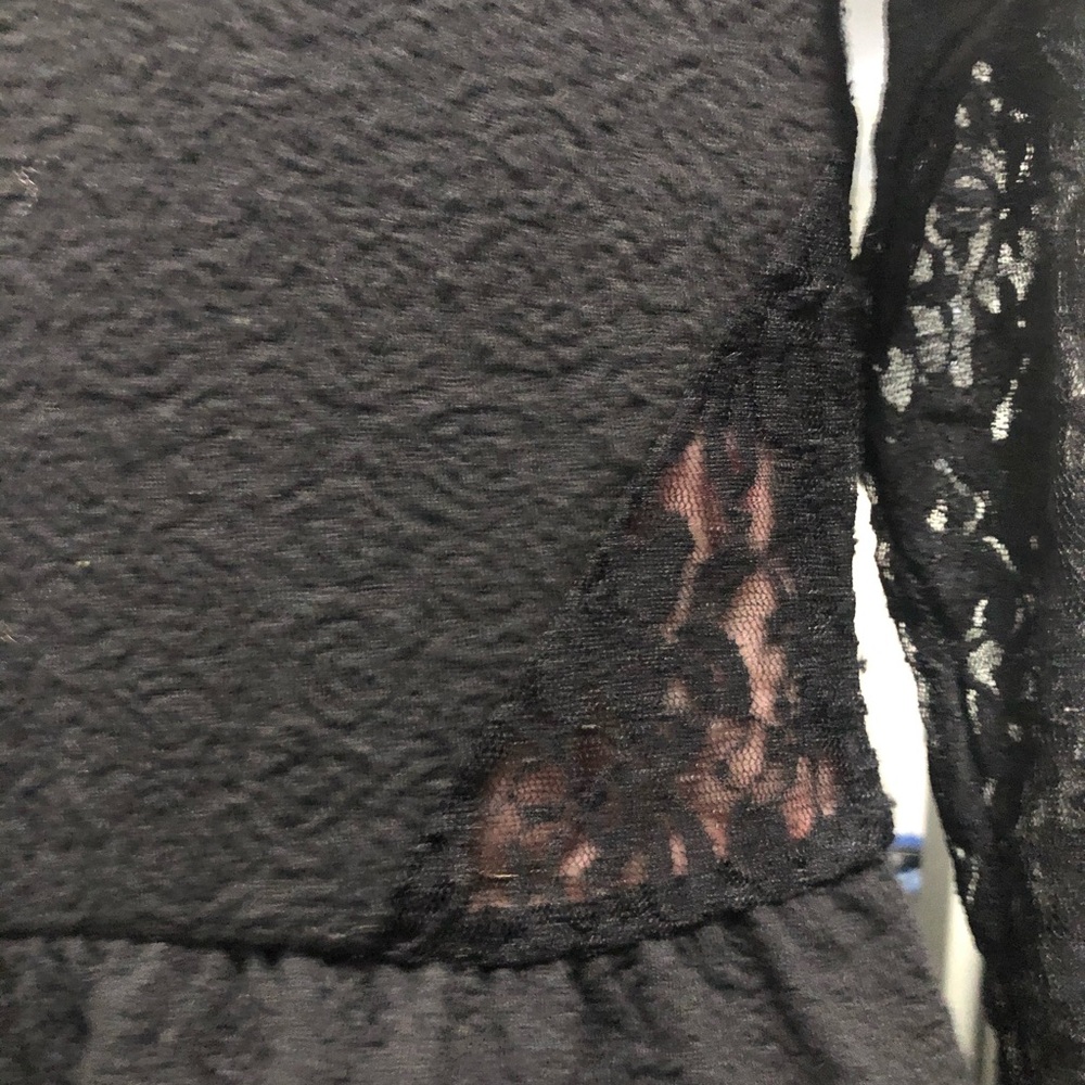 LBD - Picture 3 of 4